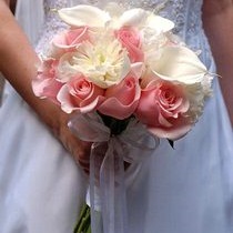Wedding bouquet - pink roses and callas